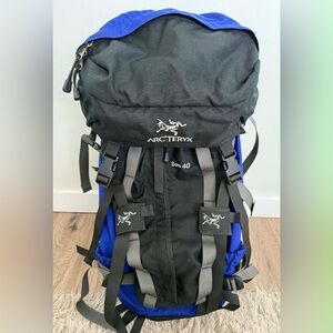 Arc'teryx Black and Blue Men's Hiking Backpack - Bora 40 Style